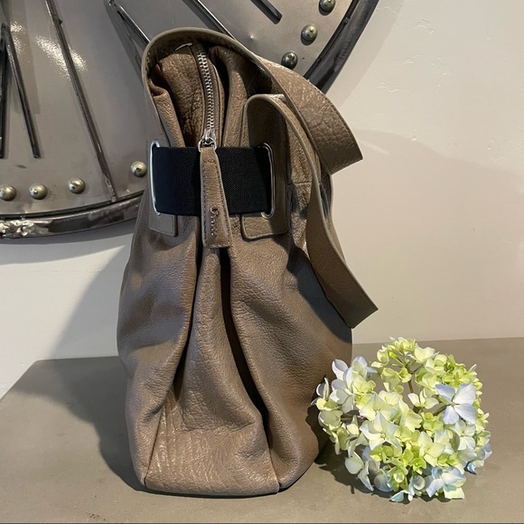 Onm Neto Shoulder Bag - Picture 14 of 15